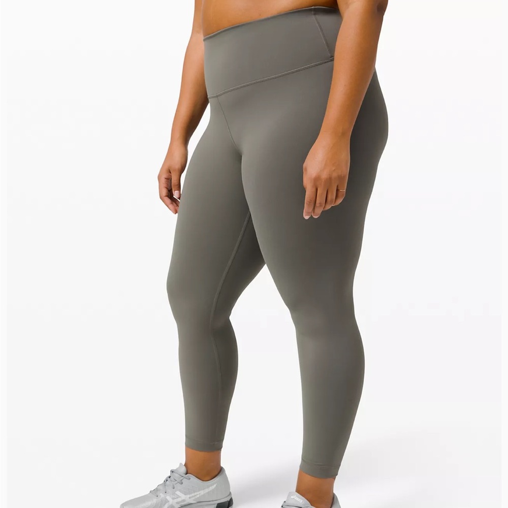 Lululemon Grey Sage Wunder Train 25” leggings